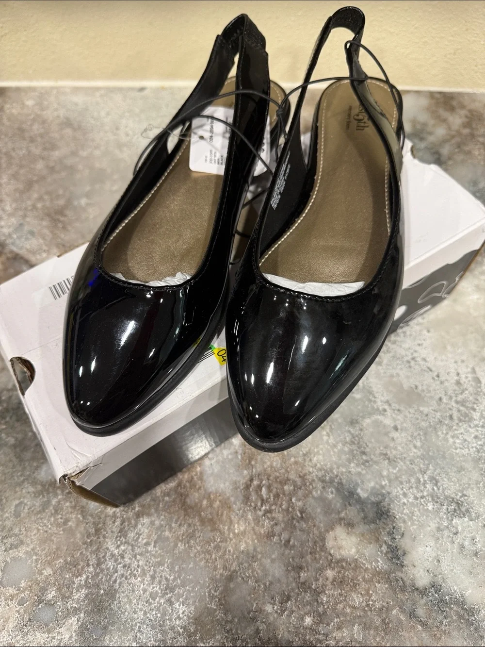 East 5th Glossy Black Patent Pointed Slingback Flats